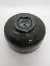Carica l'immagine nel visualizzatore di Gallery, Set A di Matcha, Seto-yaki Chawan Kuro-raku