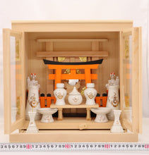 Carica l'immagine nel visualizzatore di Gallery, Set A del Santuario della scatola semplice (Oinari sama)
