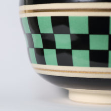 Carica l'immagine nel visualizzatore di Gallery, Matcha Set F, Seto-yaki Chawan Ichimatsu