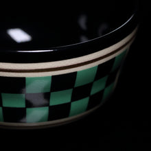 Carica l'immagine nel visualizzatore di Gallery, Matcha Set F, Seto-yaki Chawan Ichimatsu