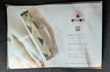 Load image into Gallery viewer, Nishijin brocade Barrette
