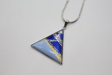 Load image into Gallery viewer, Metal enameled triangle pendant used with traditional Japanese pigments
