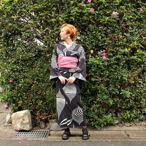 Kimono, flotante 【Composición】