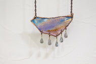 Collana in metallo smaltato