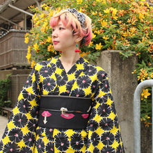 Carica l&#39;immagine nel visualizzatore di Gallery, Kimono / Yukata, Margherita
